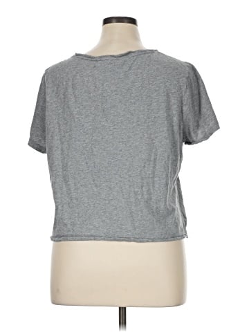 Forever 21 Short Sleeve T-Shirt (view 2)
