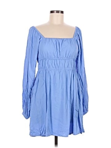 Old Navy Casual Dress (view 1)