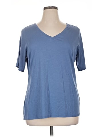 Lane Bryant Short Sleeve T-Shirt (view 1)
