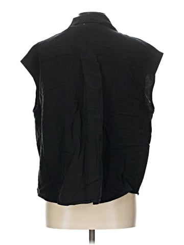Nordstrom Sleeveless Button-Down Shirt (view 2)