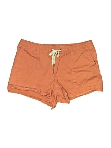 Vuori Shorts (view 1)