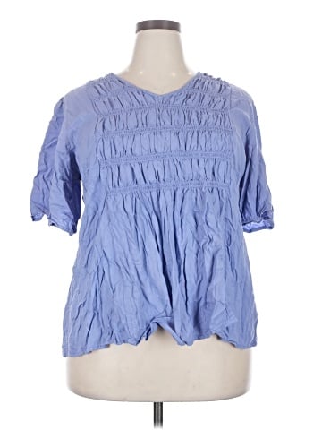 Ellos Short Sleeve T-Shirt (view 1)