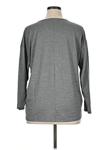 Lane Bryant 3/4 Sleeve T-Shirt (view 2)