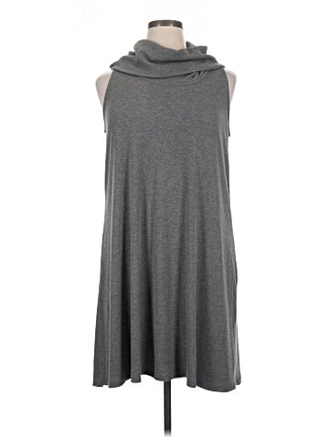 Mossimo Casual Dress (view 1)