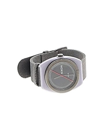 Nixon Watch (view 1)