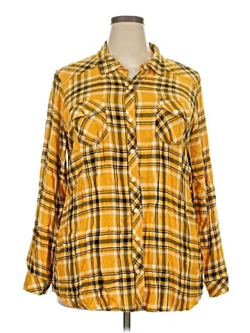 Torrid Long Sleeve Button-Down Shirt (view 1)