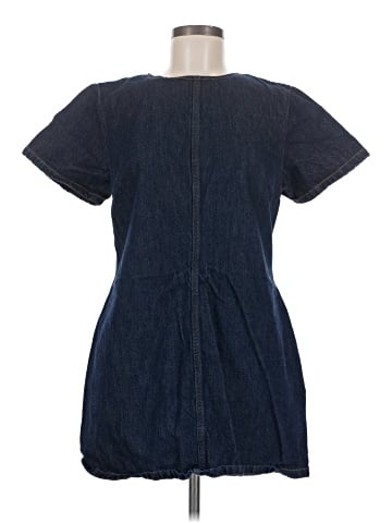 Abercrombie & Fitch Casual Dress (view 1)