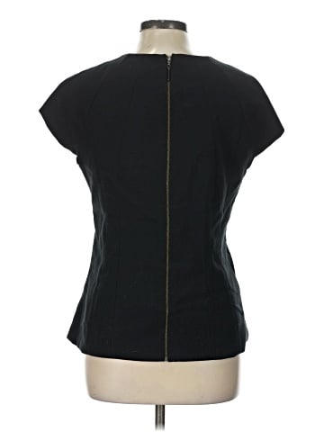 The Limited Short Sleeve Top (view 2)