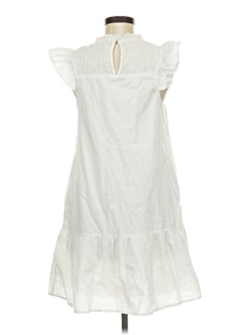 Old Navy Casual Dress (view 2)