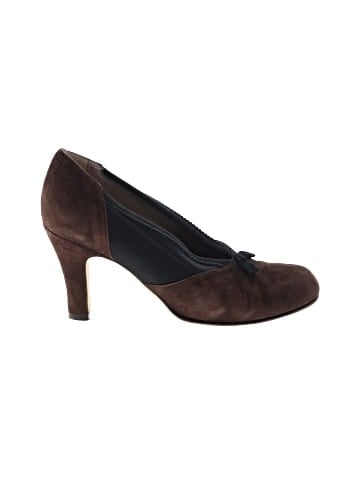 Anyi Lu Heels (view 1)