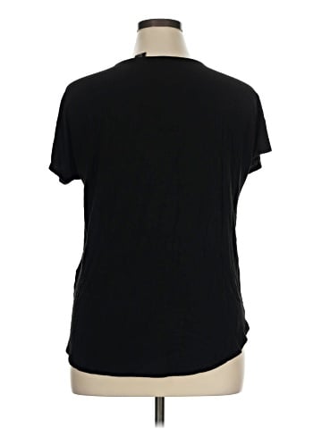 Adrienne Vittadini Short Sleeve T-Shirt (view 2)