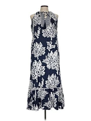 Crown & Ivy Casual Dress (view 1)