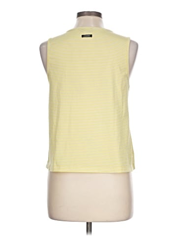 Oiselle Sleeveless Top (view 2)