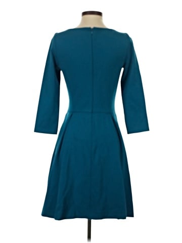 Banana Republic Casual Dress (view 2)