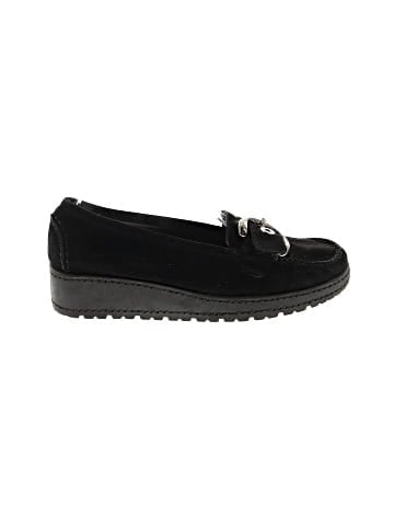 Stuart Weitzman Flats (view 1)