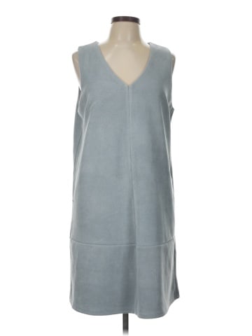 Elizabeth Crosby Casual Dress (view 1)