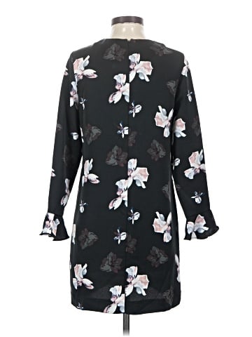 Banana Republic Casual Dress (view 2)
