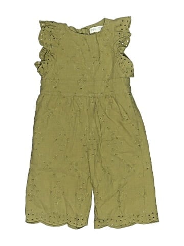 Zara Short Sleeve Outfit (view 1)