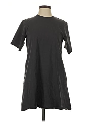 Uniqlo Casual Dress (view 1)