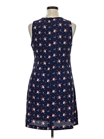 Old Navy Casual Dress (view 2)