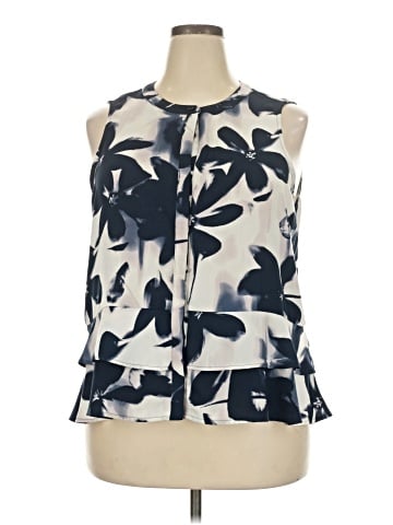 Simply Vera Vera Wang Sleeveless Blouse (view 1)