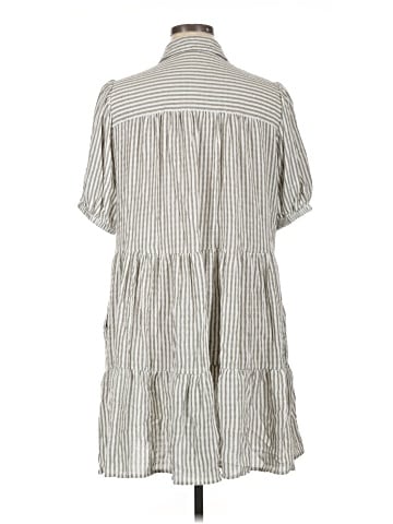 Jane and Delancey Casual Dress (view 2)