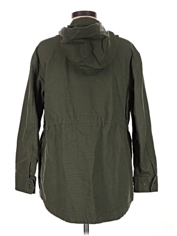 Universal Thread Coat (view 2)