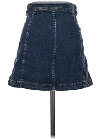 Madewell Stretch Denim A-Line Mini Skirt in Salisbury Wash: Patch Pocket Edition (view 2)