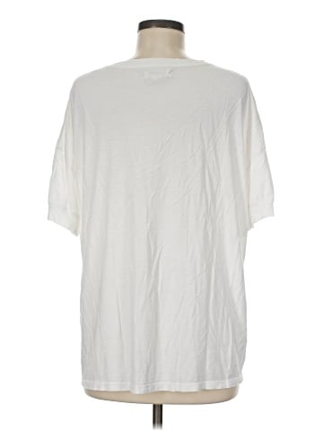Rivet & Thread Short Sleeve Henley (view 2)