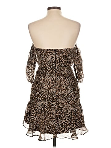 Selfie Leslie Cocktail Dress (view 2)