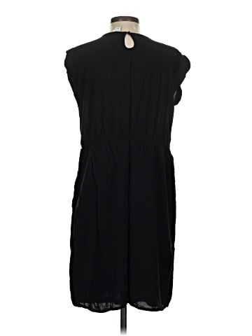 Old Navy Cocktail Dress (view 2)