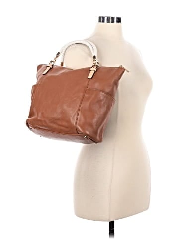 MICHAEL Michael Kors Leather Shoulder Bag (view 2)