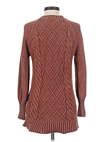 American Eagle Outfitters Pullover Sweater (view 2)