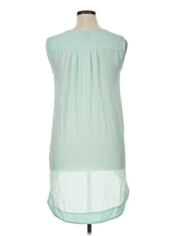 H&M Sleeveless Blouse (view 2)