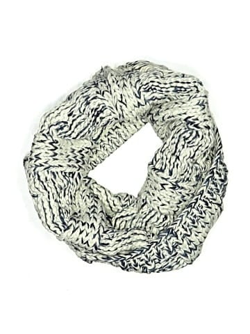 Gap Scarf (view 1)