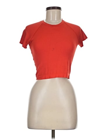 Lululemon Athletica Short Sleeve T-Shirt (view 1)