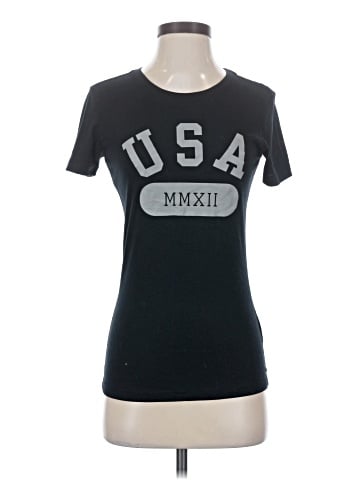 Nike Short Sleeve T-Shirt (view 1)