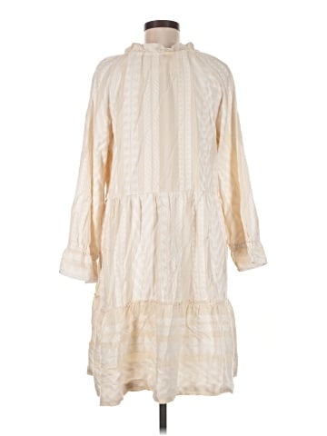 Maeve by Anthropologie Casual Dress (view 2)