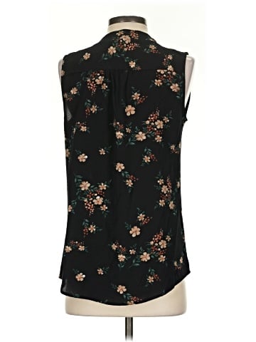 Jon & Anna Sleeveless Blouse (view 2)