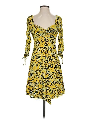 Diane von Furstenberg Casual Dress (view 1)