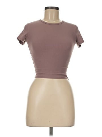 Lululemon Athletica Short Sleeve T-Shirt (view 1)