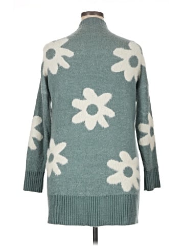 Dreamers Cardigan (view 2)