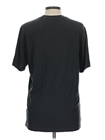 Nike Short Sleeve T-Shirt (view 2)