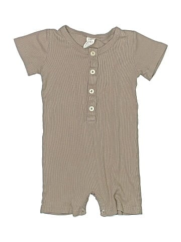 Kate Quinn Organics Short Sleeve Onesie (view 1)
