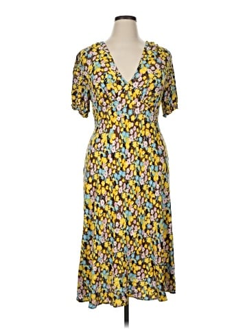 Diane von Furstenberg Casual Dress (view 1)