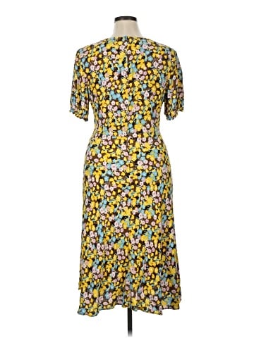 Diane von Furstenberg Casual Dress (view 2)