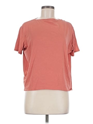 Lululemon Athletica Short Sleeve T-Shirt (view 1)