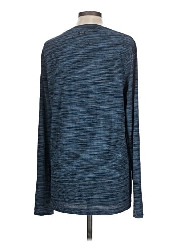 Under Armour Long Sleeve T-Shirt (view 2)