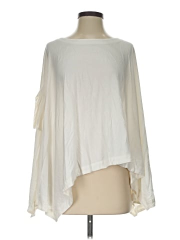 Peruvian Connection Poncho (view 1)