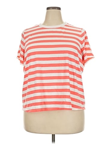 Old Navy Short Sleeve T-Shirt (view 1)